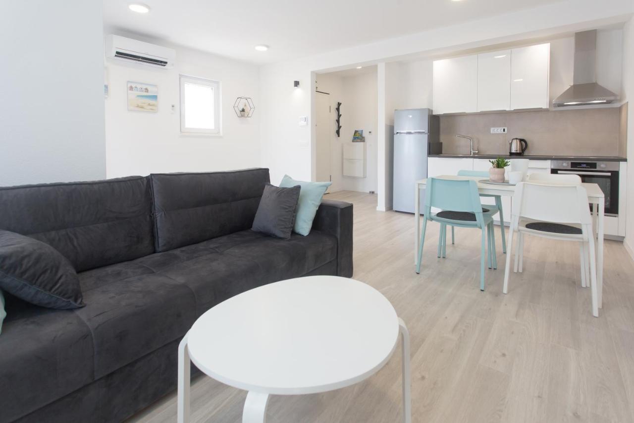 Appartement Delminium à Kaštela Extérieur photo