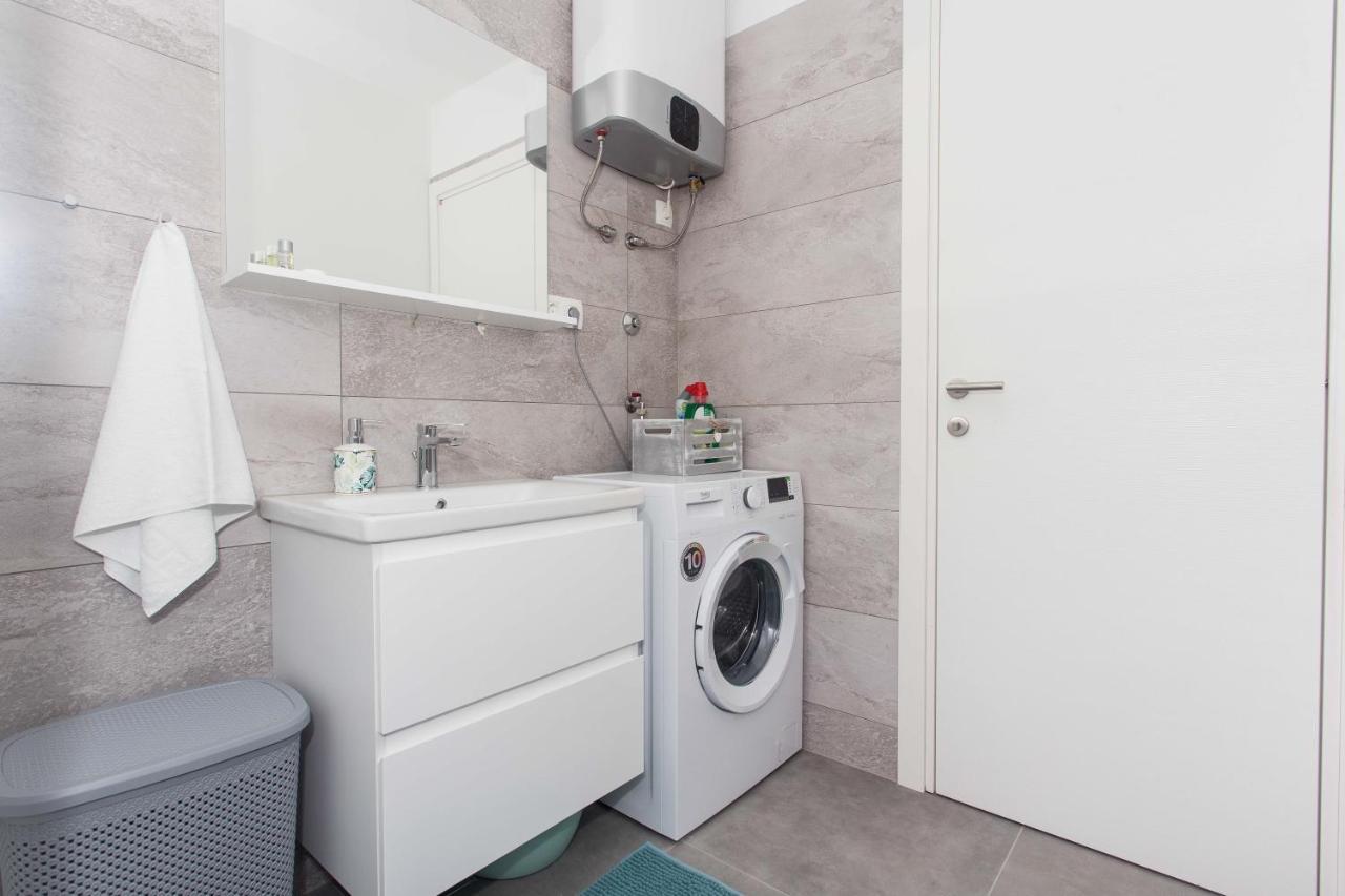 Appartement Delminium à Kaštela Extérieur photo